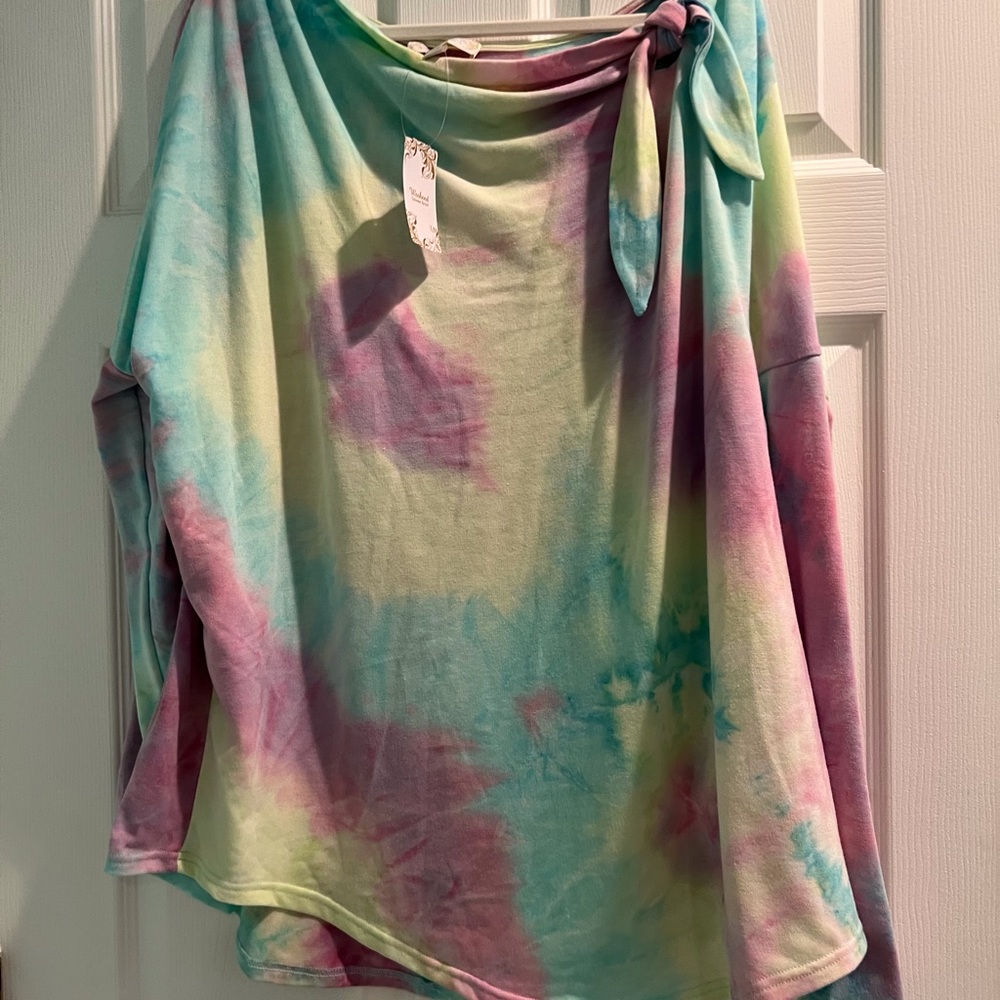Suzanne Betro Weekend Super Soft Tie Dye Top